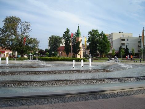 Vízesés a Kossuth téren.