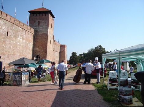 Készülődés. Készülődésw.